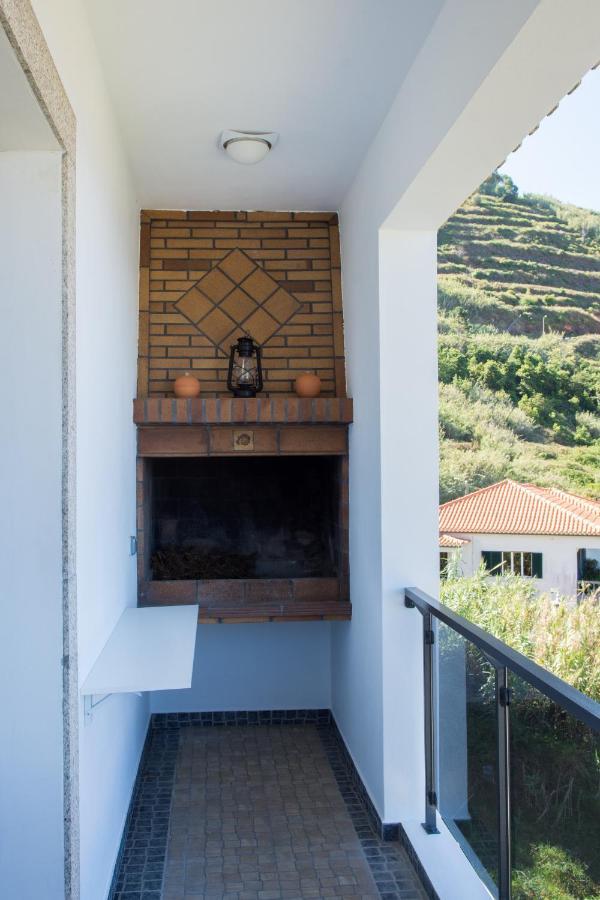 Апартаменты “Venik House” Sea_Mountains_Relaxing_Barbecue Фуншал Экстерьер фото